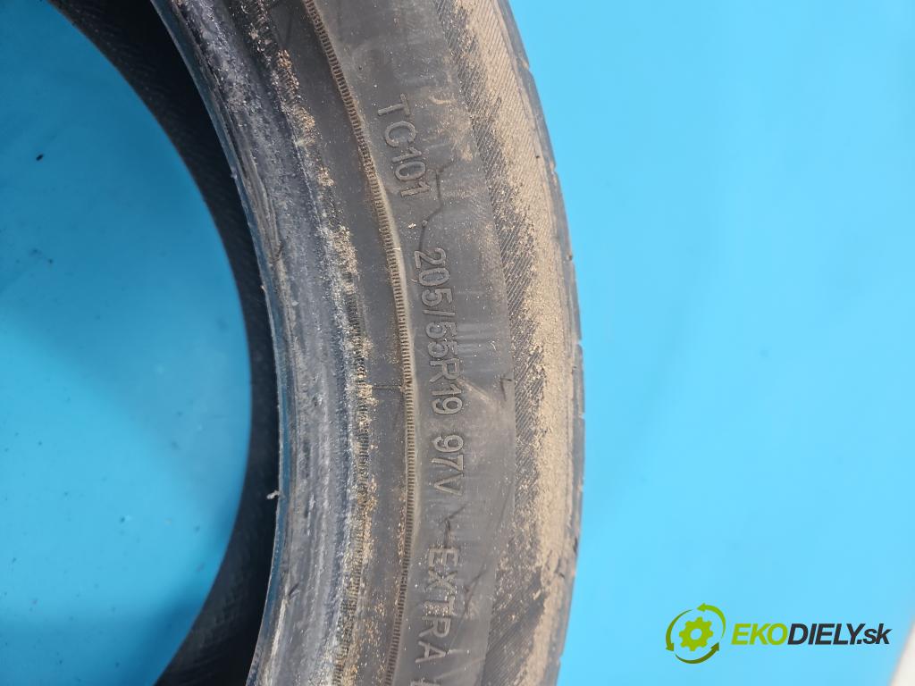 Peugeot 3008 II 2016-2023 1.6 T 300 hp automatic 221 kW 1598 cm3 5- pneumatiky: zimní para