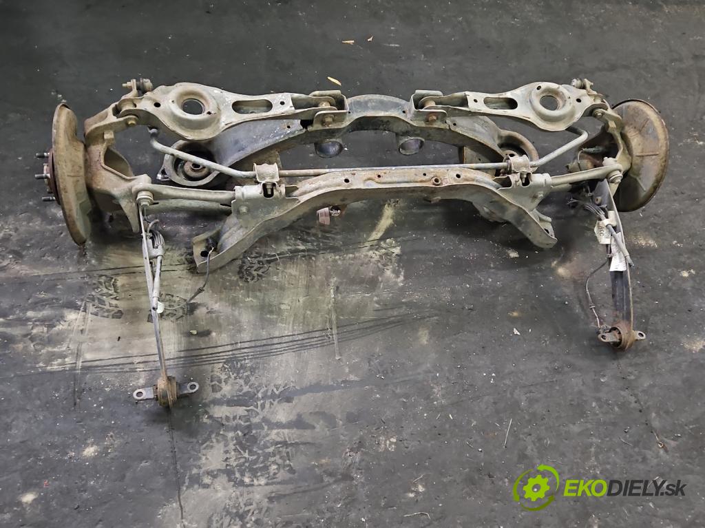 Ford Kuga Mk1 2008-2013 2.0 tdci 136 HP manual 100 kW 1997 cm3 5- zadna výstuha  (Výstuha zadná)