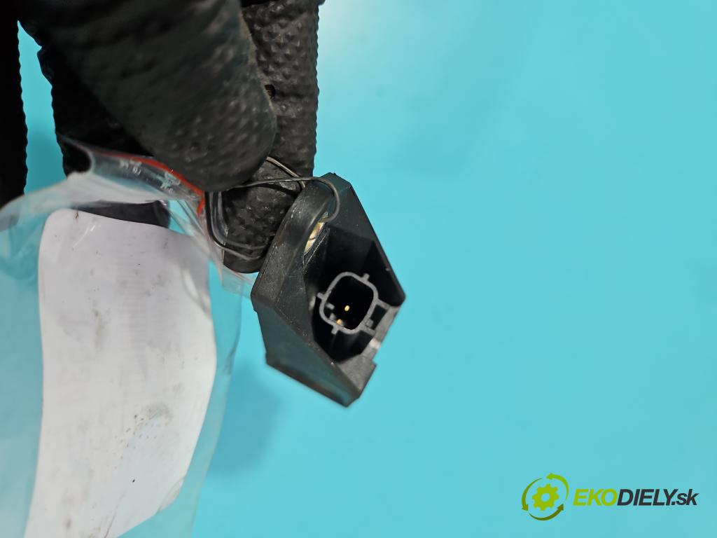 Vw Passat B5 1995-2005 1.9 TDI 101 HP automatic 74 kW 1896 cm3 5- snímač šokovat: 6Q0909606 (Snímač nárazu)