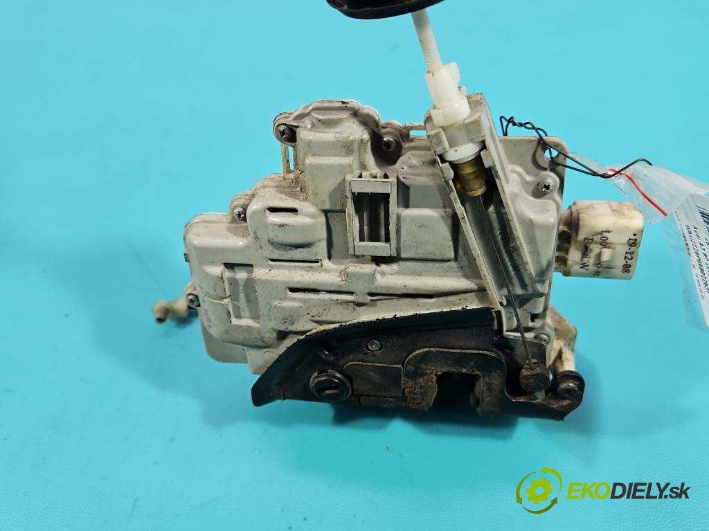 Audi A3 8P 2003-2012 1.9 TDI 105 HP manual 77 kW 1896 cm3 5- zámok zadné ľavý
