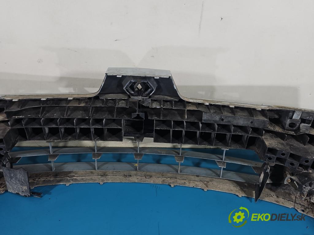 Renault Clio II 1998-2012 1.2 16v 75 HP manual 55 kW 1149 cm3 5- nárazník predné  (Kľučka dverí ostatné)