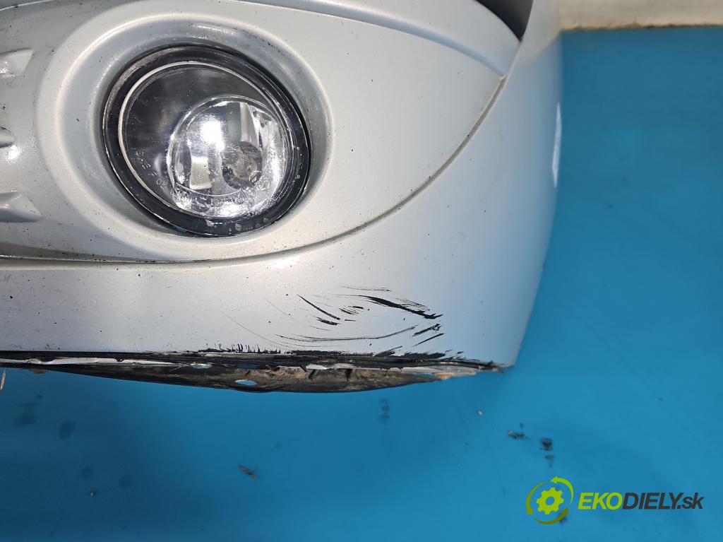 Renault Clio II 1998-2012 1.2 16v 75 HP manual 55 kW 1149 cm3 5- nárazník predné  (Kľučka dverí ostatné)