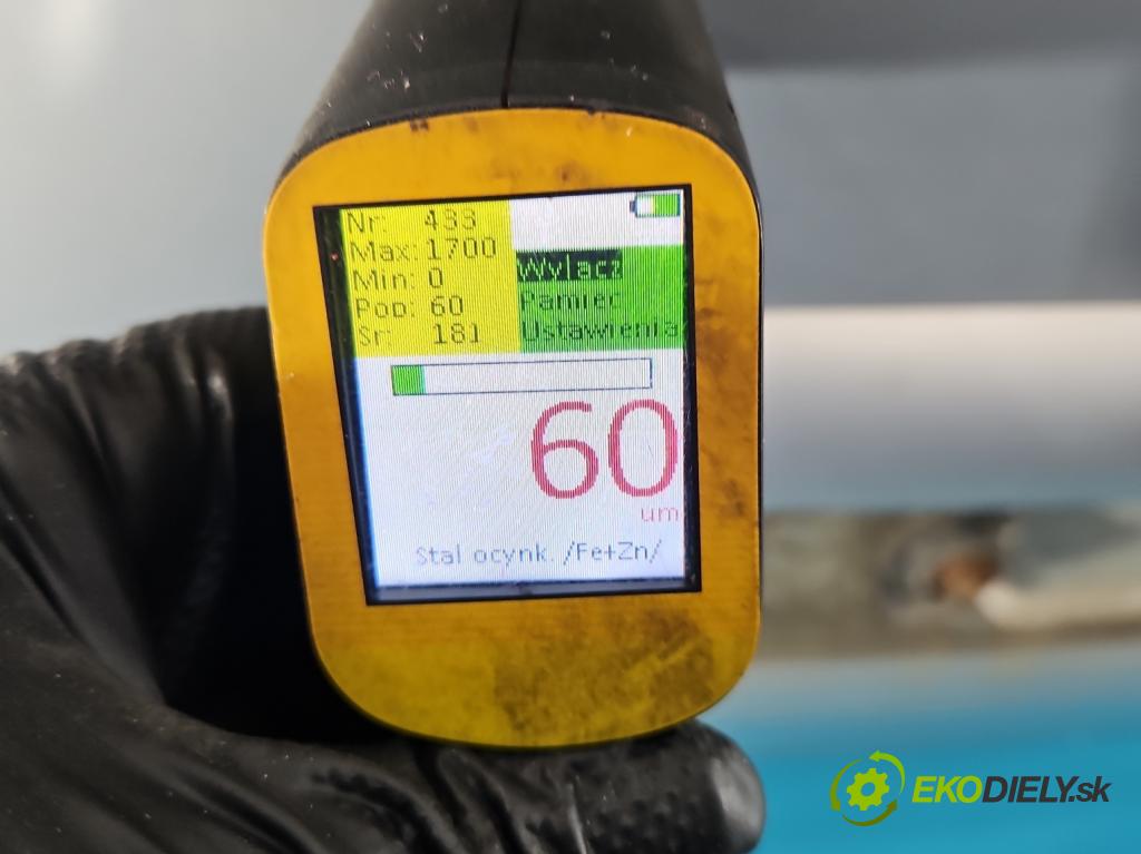 Vw Passat B5 1995-2005 1.8 T 150 hp manual 110 kW 1781 cm3 5- zadní kufrové dveře  (Zadní kapota (kufr))