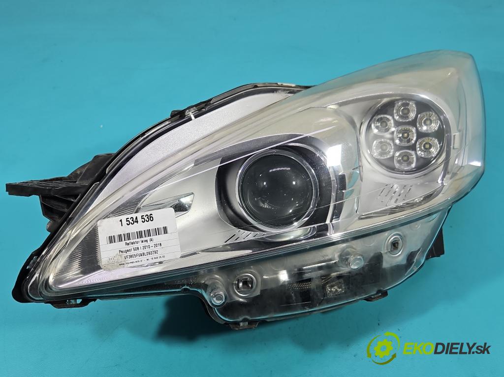 Peugeot 508 I 2010-2018 1.6 thp 156 HP automatic 115 kW 1598 cm3 5- Reflektor: ľavý 9687580680 (Kľučka dverí ostatné)