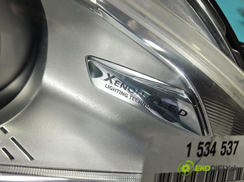 Peugeot 508 I 2010-2018 1.6 thp 156 HP automatic 115 kW 1598 cm3 5- Reflektor: pravý 9687580580 (Svetlo predné pravé)