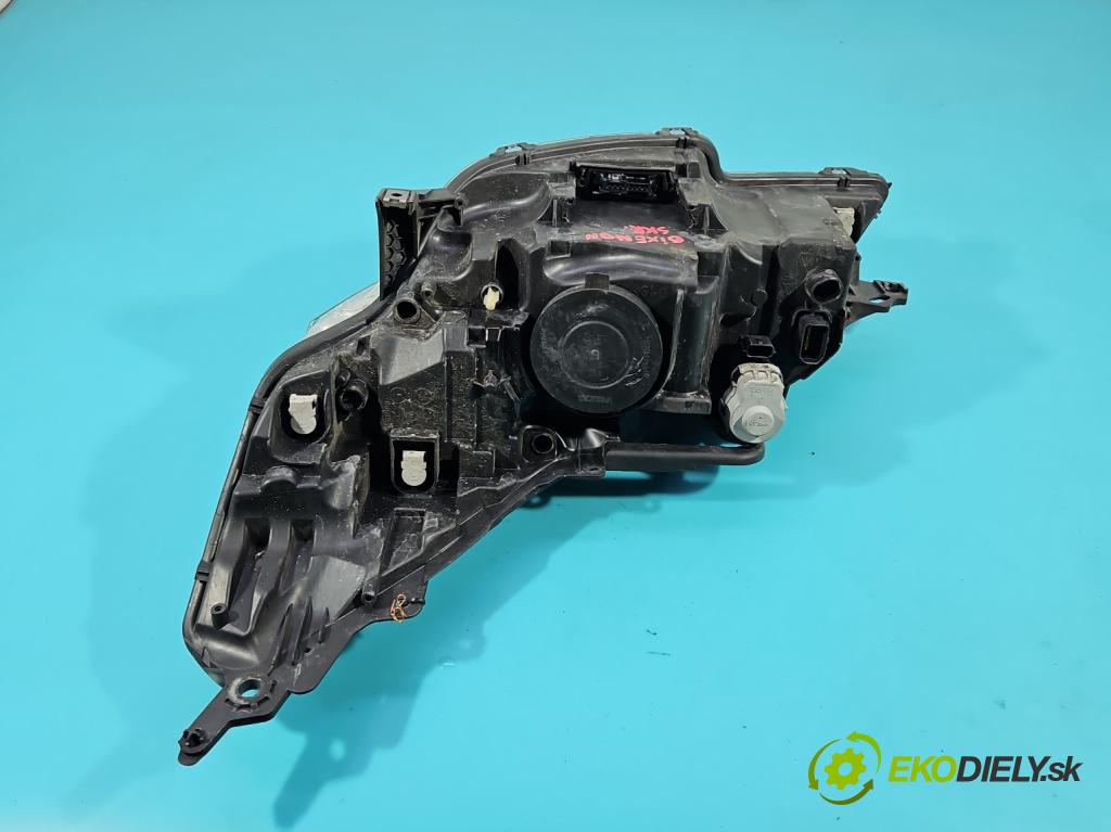 Peugeot 508 I 2010-2018 1.6 thp 156 HP automatic 115 kW 1598 cm3 5- Reflektor: pravý 9687580580 (Svetlo predné pravé)