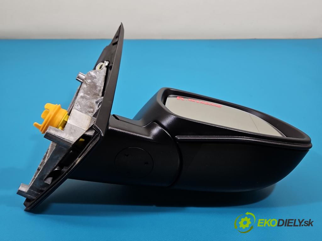 Bmw X5 F15 2013-2018 3.0d 258 hp automatic 190 kW 2993 cm3 5- zpětné zrcátko pravé  (Klika dveří ostatní)