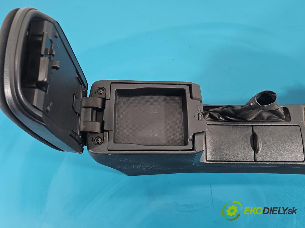 Toyota Corolla E15 2007-2014 1.6 vvti 124hp manual 91 kW 1598 cm3 4- operadlo 58910-02080 (Lakťová opierka)