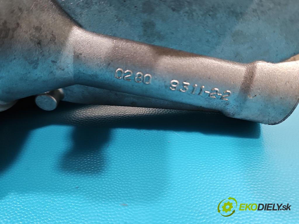 Toyota Corolla E15 2007-2014 1.6 vvti 124 hp manual 91 kW 1598 cm3 4- čerpadlo posilovač 132100-1011 (Servočerpadlo)