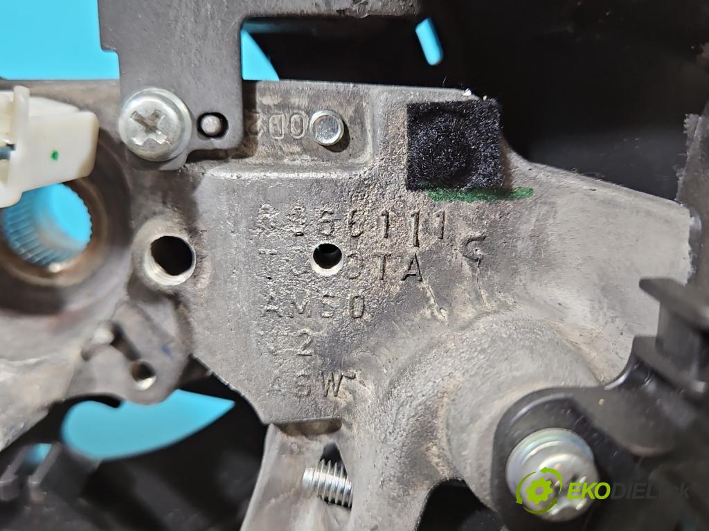 Toyota Corolla E15 2007-2014 1.6 vvti 124 hp manual 91 kW 1598 cm3 4- volant 607095272 (Volant)