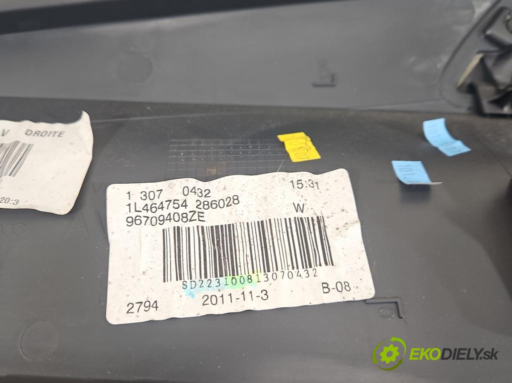 Peugeot 508 I 2010-2018 1.6 thp 156 HP automatic 115 kW 1598 cm3 5- Čalounictví: dvere predné pravé 96709408ZE