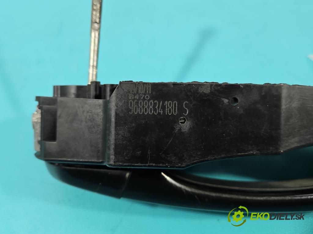 Peugeot 508 I 2010-2018 1.6 thp 156 HP automatic 115 kW 1598 cm3 5- rukoväť predné ľavé mimo: 9688834180 (Kľučka dverí vonkajšia predná ľavá)