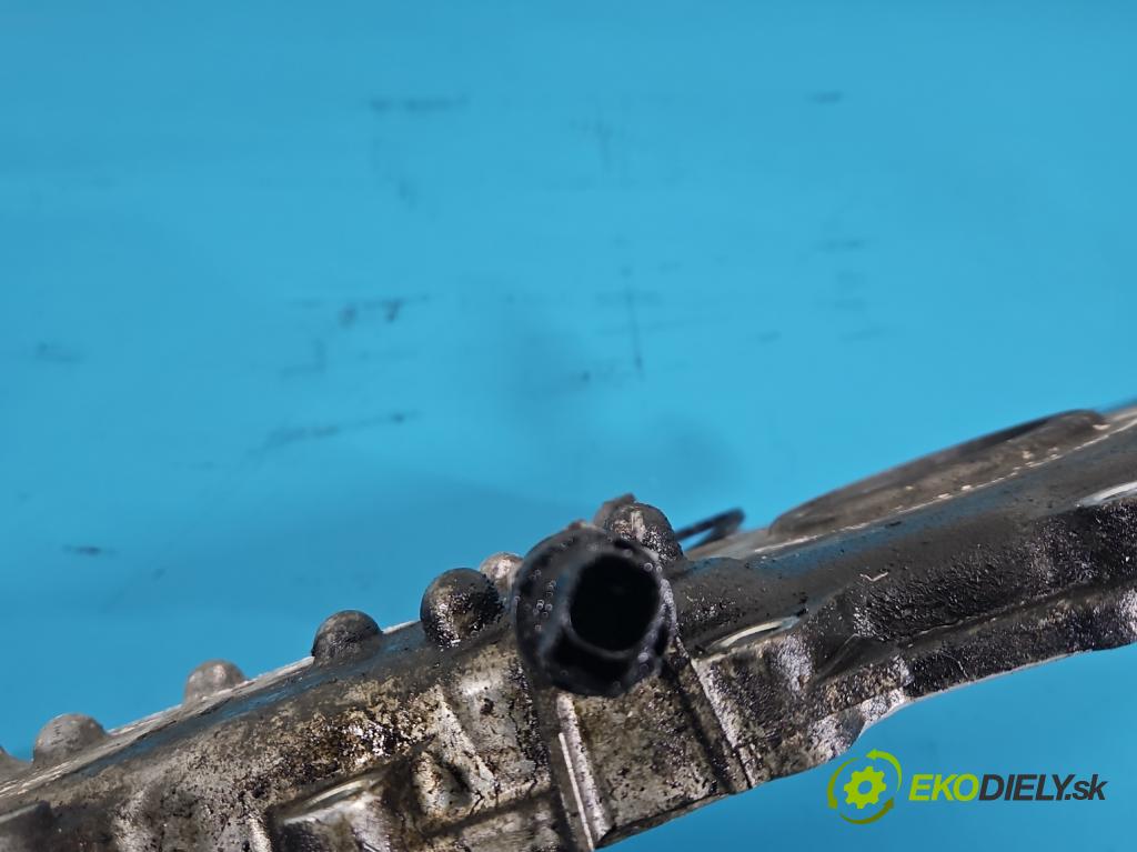 Toyota Corolla E15 2007-2014 1.6 vvti 124 hp manual 91 kW 1598 cm3 4- obal vačkový 1ZR-E12U (Kryt motoru )