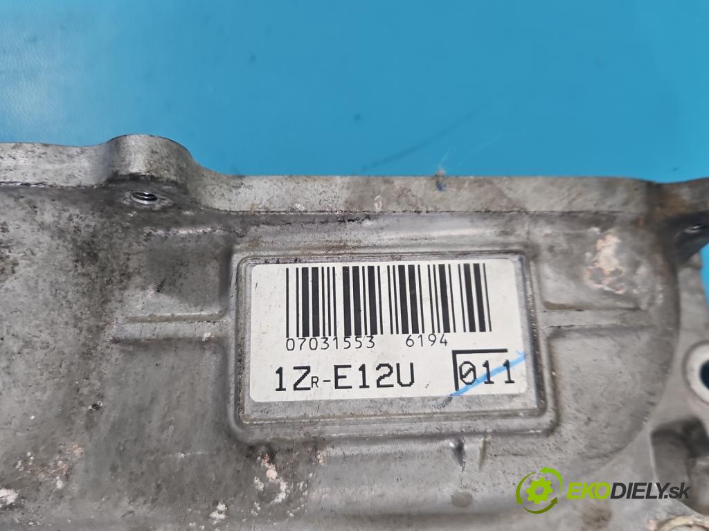 Toyota Corolla E15 2007-2014 1.6 vvti 124 hp manual 91 kW 1598 cm3 4- obal vačkový 1ZR-E12U (Kryt motoru )
