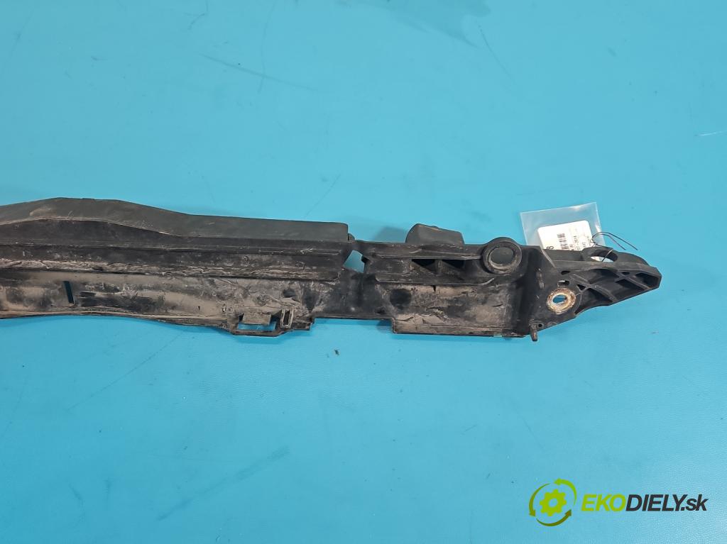 Toyota Corolla E15 2007-2014 1.6 vvti 124hp manual 91 kW 1598 cm3 4- kryt plast 16040-0D380