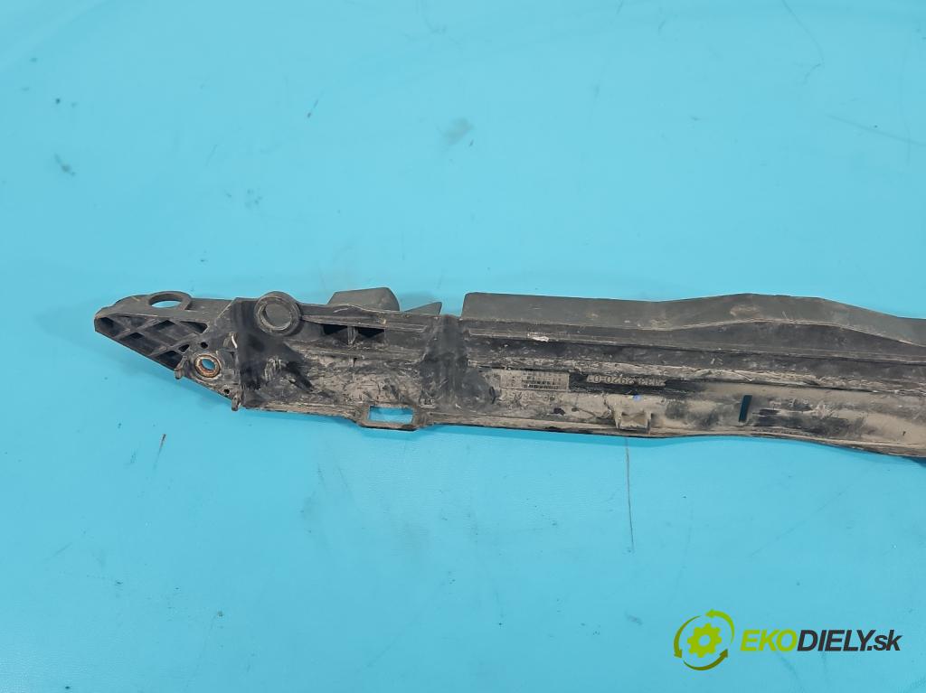Toyota Corolla E15 2007-2014 1.6 vvti 124hp manual 91 kW 1598 cm3 4- kryt plast 16040-0D380