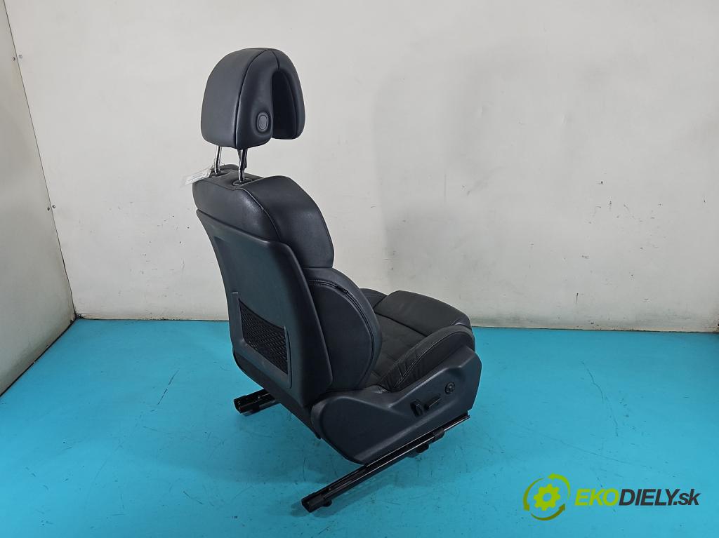 Peugeot 508 I 2010-2018 1.6 thp 156 HP automatic 115 kW 1598 cm3 5- Sedačka pravý  (Sedadlo)