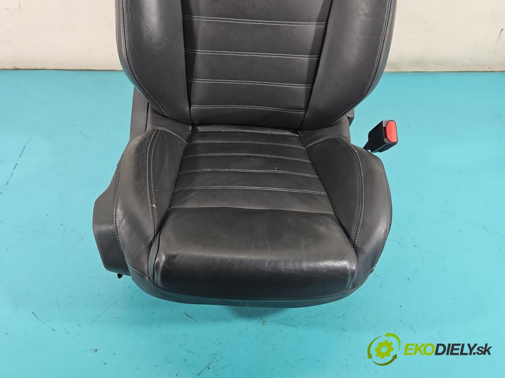 Peugeot 508 I 2010-2018 1.6 thp 156 HP automatic 115 kW 1598 cm3 5- Sedačka pravý  (Sedadlo)