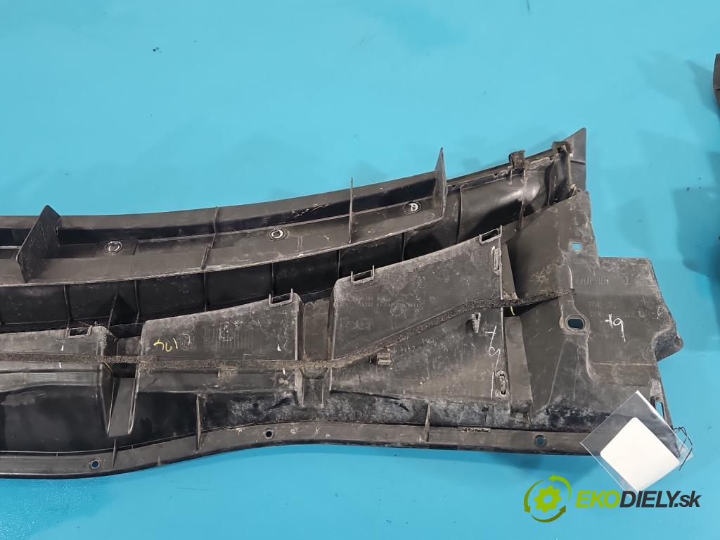 Toyota Corolla E15 2007-2014 1.6 vvti 124hp manual 91 kW 1598 cm3 4- torpédo 55783-02070 (Torpédo (plast pod čelným sklom))