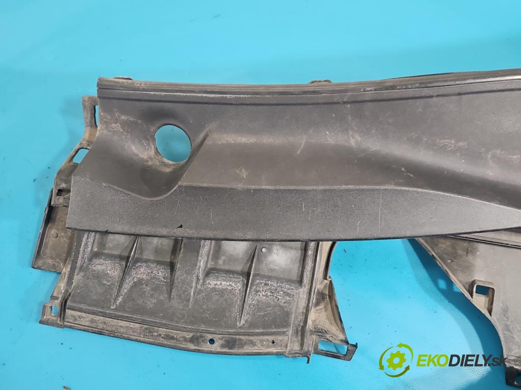 Toyota Corolla E15 2007-2014 1.6 vvti 124hp manual 91 kW 1598 cm3 4- torpédo 55783-02070 (Torpédo (plast pod čelným sklom))