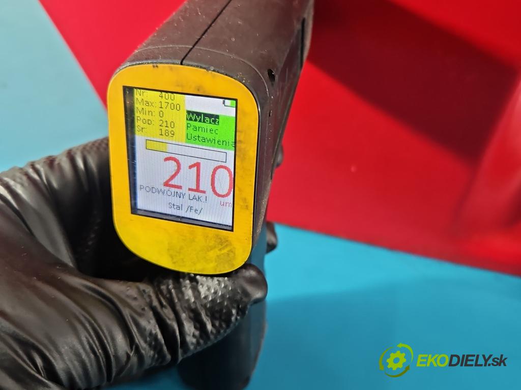 Vw Golf II 1983-1992 1.3 plyn: 54 hp manual 40 kW 1272 cm3 5- zadní kufrové dveře  (Zadní kapota (kufr))