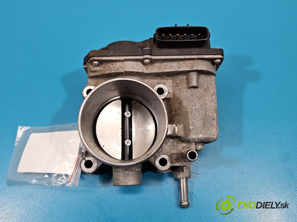 Toyota Corolla E15 2007-2014 1.6 vvti 124hp manual 91 kW 1598 cm3 4- klapka 22030-37010 (Škrtiaca klapka)