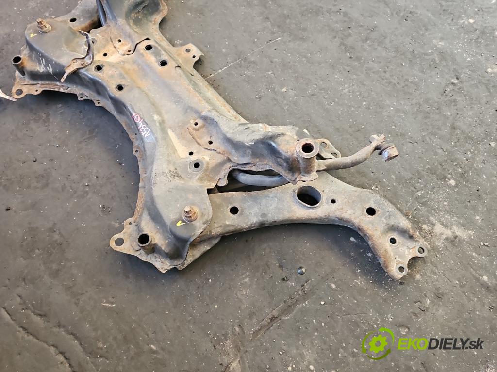 Toyota Corolla E15 2007-2014 1.6 vvti 124hp manual 91 kW 1598 cm3 4- výstuha motora