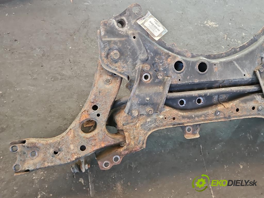 Toyota Corolla E15 2007-2014 1.6 vvti 124hp manual 91 kW 1598 cm3 4- výstuha motora