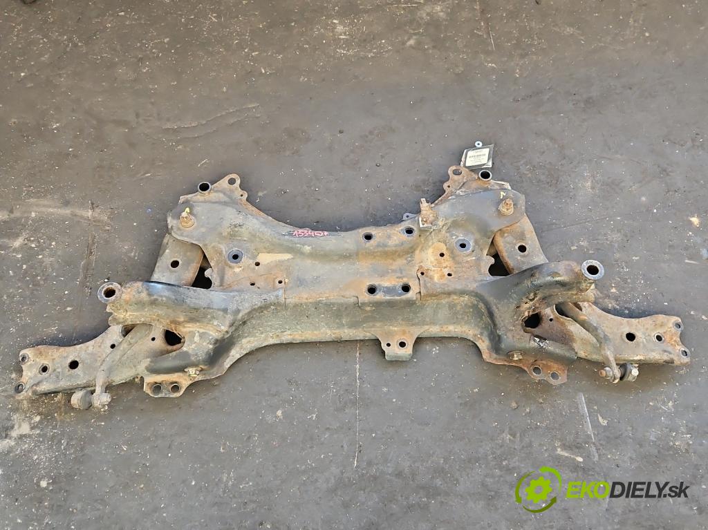 Toyota Corolla E15 2007-2014 1.6 vvti 124hp manual 91 kW 1598 cm3 4- výstuha motora