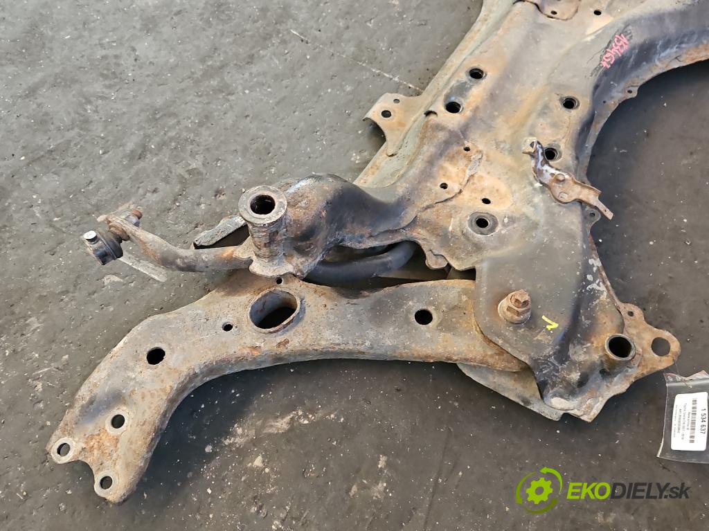 Toyota Corolla E15 2007-2014 1.6 vvti 124hp manual 91 kW 1598 cm3 4- výstuha motora