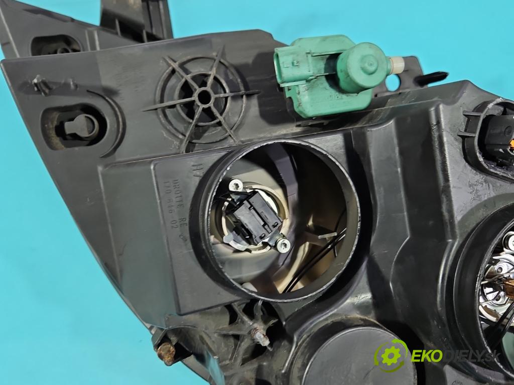 Opel Movano III 2010-2022 2.3 cdti 170 HP manual 125 kW 2299 cm3 2- Reflektor: pravý 260108402R (Svetlo predné pravé)