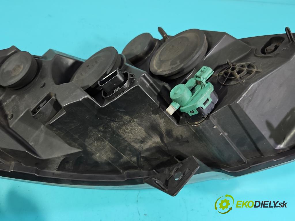 Opel Movano III 2010-2022 2.3 cdti 170 HP manual 125 kW 2299 cm3 2- Reflektor: pravý 260108402R (Svetlo predné pravé)