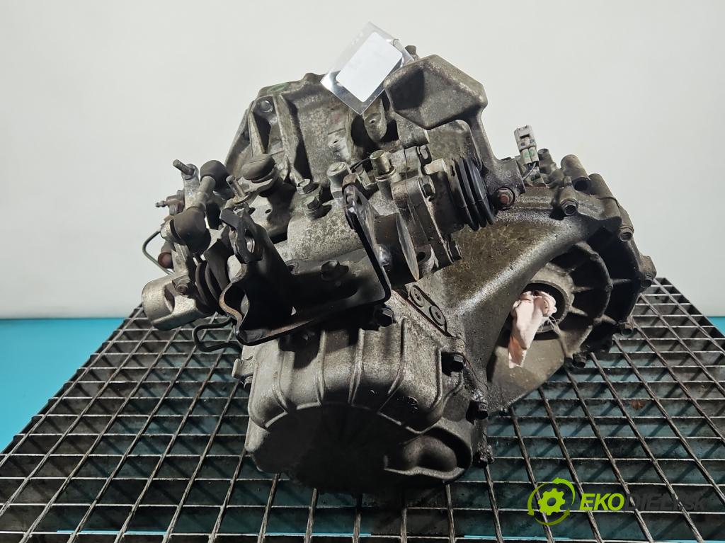 Toyota Corolla E15 2007-2014 1.6 vvti 124hp manual 91 kW 1598 cm3 4- prevodovka stupeň,rýchlosť manual 31115-02020