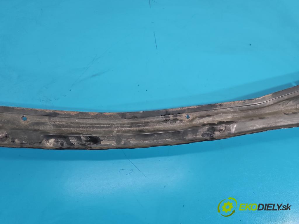 Opel Movano III 2010-2022 2.3 cdti 170 HP manual 125 kW 2299 cm3 2- torpédo  (Torpédo (plast pod čelným sklom))