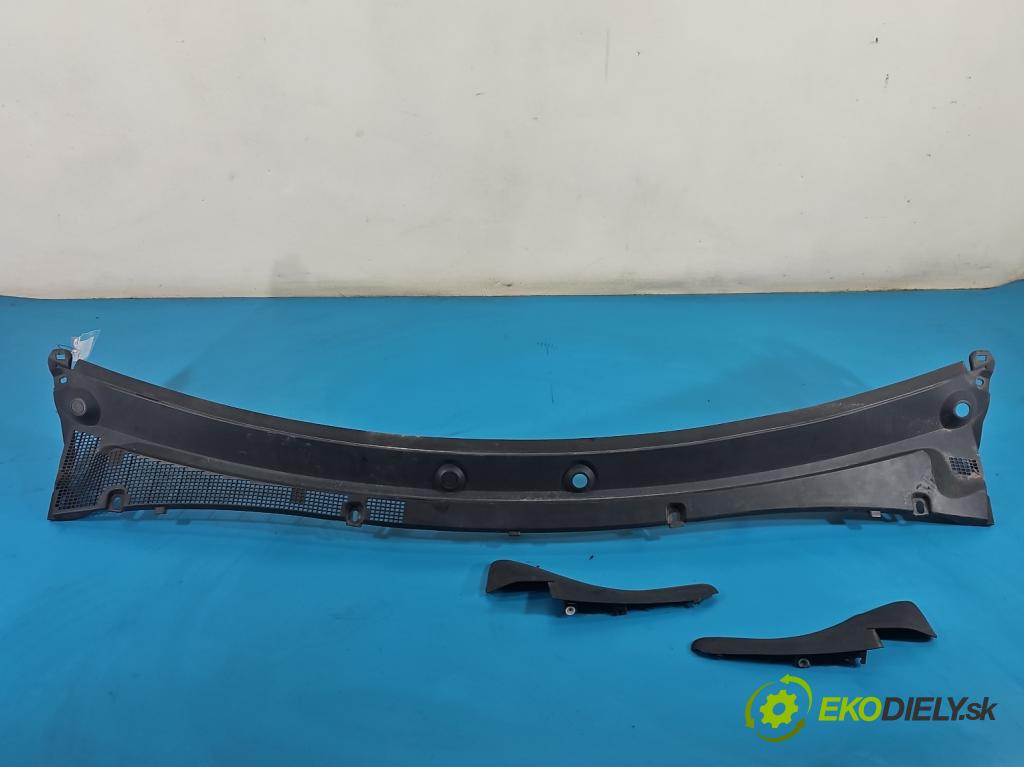 Opel Movano III 2010-2022 2.3 cdti 170 hp manual 125 kW 2299 cm3 2- torpédo 668100009R (Plast pod čelním sklem)