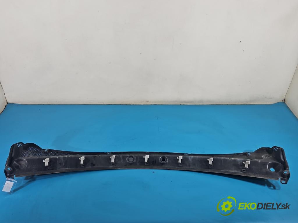 Opel Movano III 2010-2022 2.3 cdti 170 hp manual 125 kW 2299 cm3 2- torpédo 668100009R (Plast pod čelním sklem)