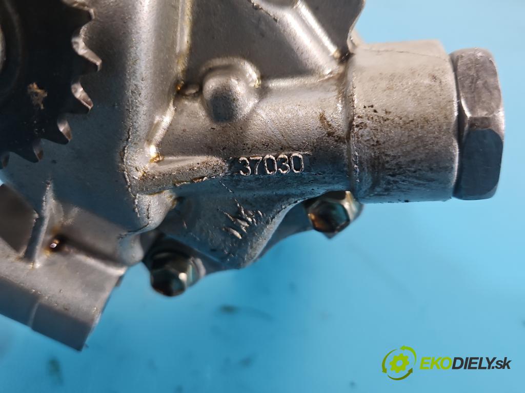 Toyota Corolla E15 2007-2014 1.6 vvti 124hp manual 91 kW 1598 cm3 4- čerpadlo oleja:  (Olejová pumpa)