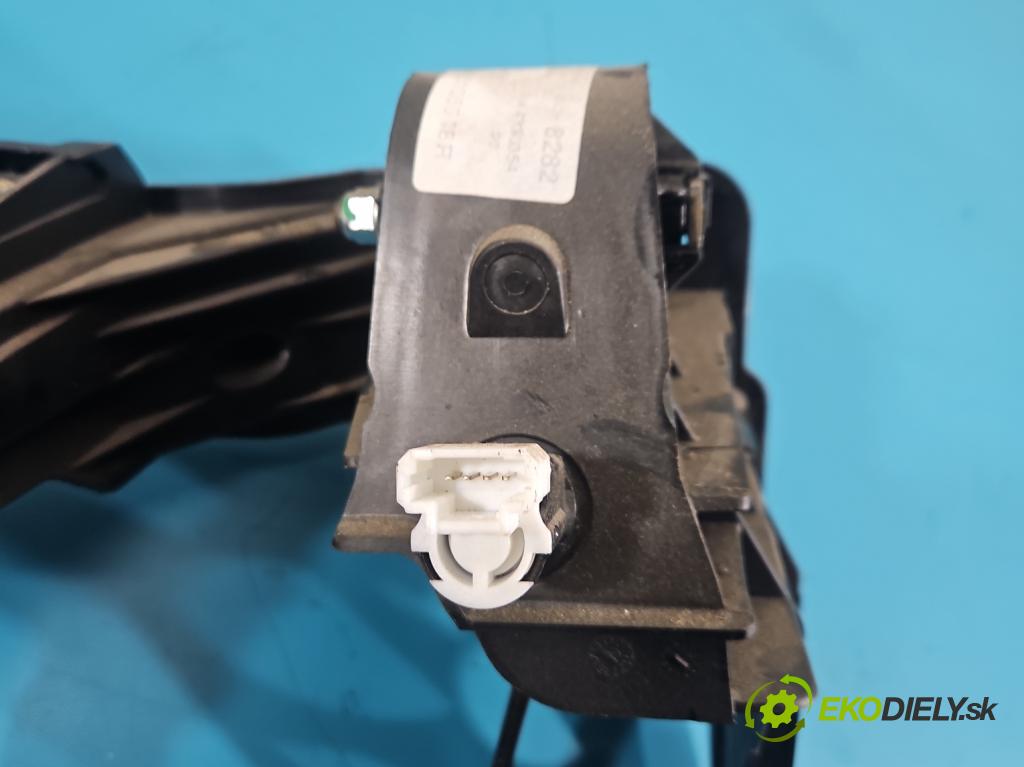Opel Movano III 2010-2022 2.3 cdti 170 hp manual 125 kW 2299 cm3 2- pedály 180101626R
