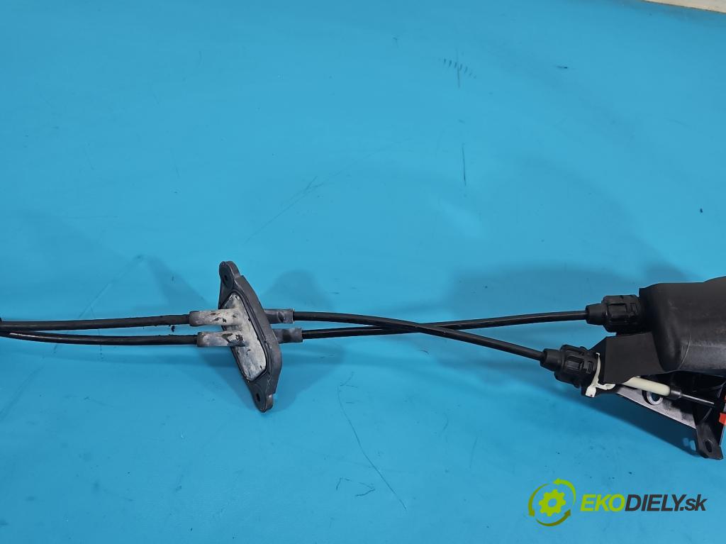 Opel Movano III 2010-2022 2.3 cdti 170 HP manual 125 kW 2299 cm3 2- Páka: Změny: stupeň,rýchlosť 349012637R (Rýchlostná páka (kulisa))