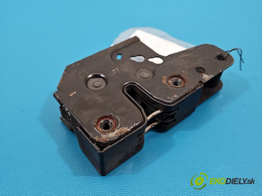 Seat Ibiza III 6L 2002-2008 1.4 TDI 80 HP manual 59 kW 1422 cm3 3- zámok kapoty 6L0823509B