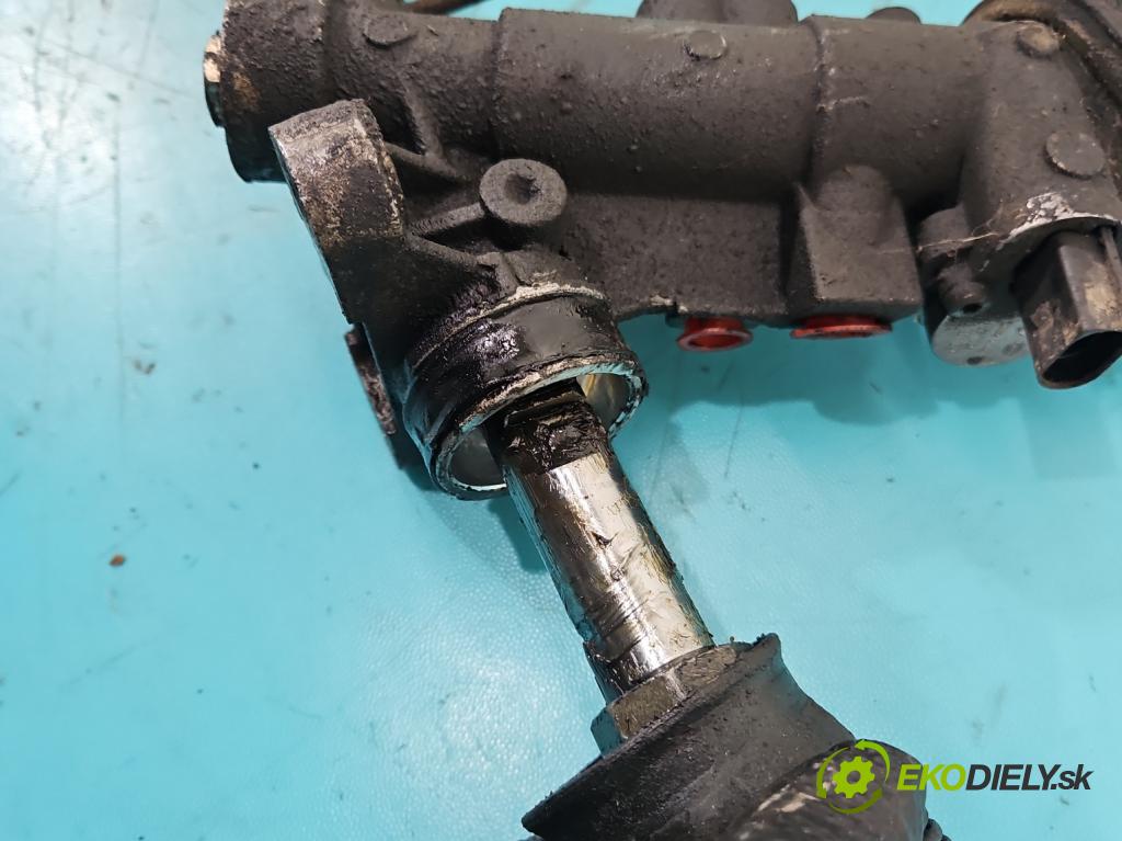 Seat Ibiza III 6L 2002-2008 1.4 TDI 80 HP manual 59 kW 1422 cm3 3- Ozubené kolo: volant 6Q1423055BL