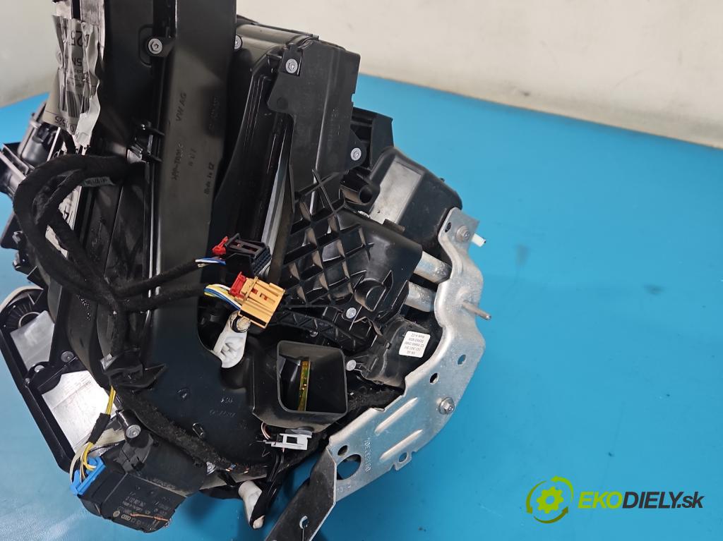 Vw Tiguan I 2007-2016 1.4 TSI 150 hp manual 110 kW 1399 cm3 5- radiátor 5M1820003BM (Radiátor topení)