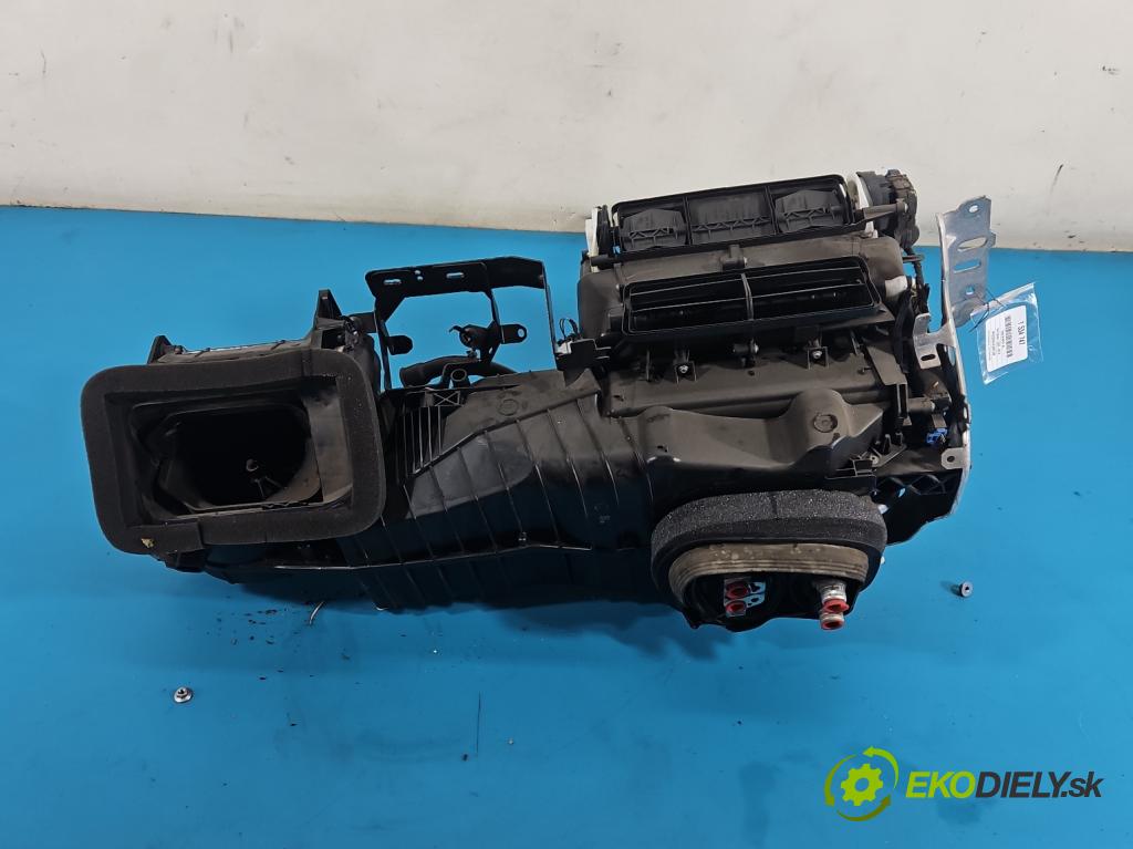 Vw Tiguan I 2007-2016 1.4 TSI 150 hp manual 110 kW 1399 cm3 5- radiátor 5M1820003BM (Radiátor topení)