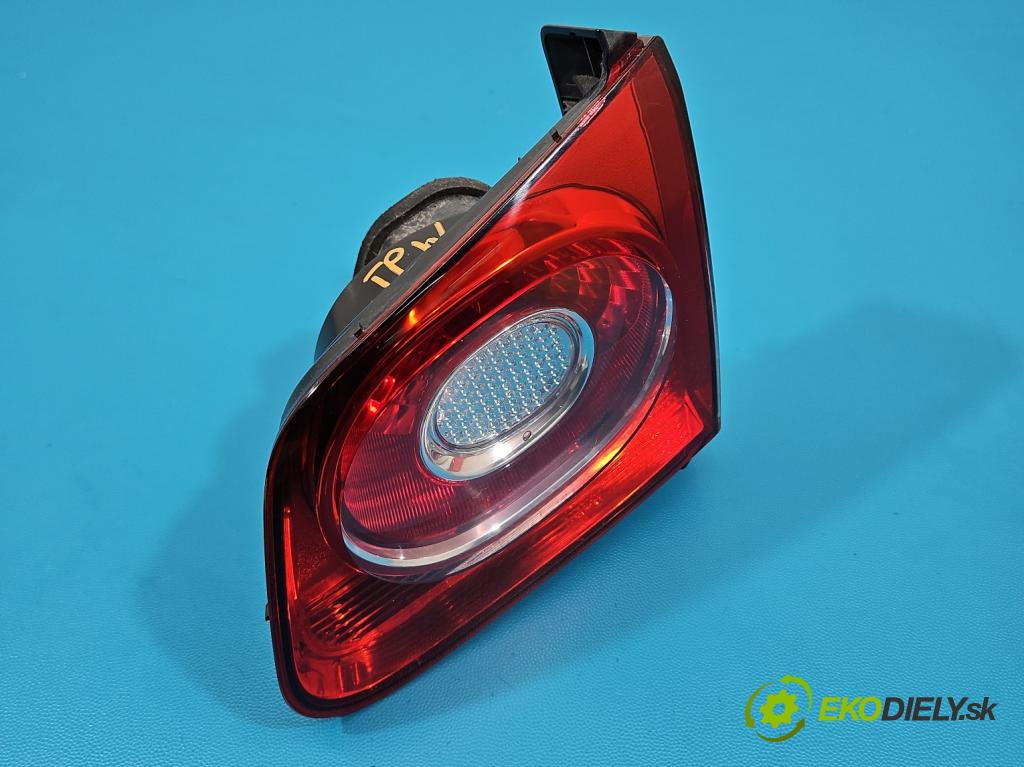 Vw Tiguan I 2007-2016 1.4 TSI 150 HP manual 110 kW 1399 cm3 5- svetlo / reflektor zadné pravé 5N0945094B (Kľučka dverí ostatné)