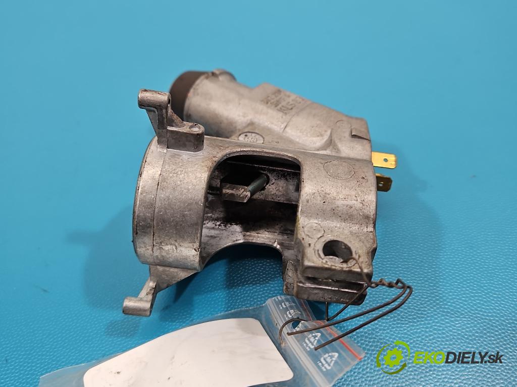 Vw Golf II 1983-1992 1.3 plyn: 54 HP manual 40 kW 1272 cm3 5- Spínačka 171905851 (Spínacia skrinka)
