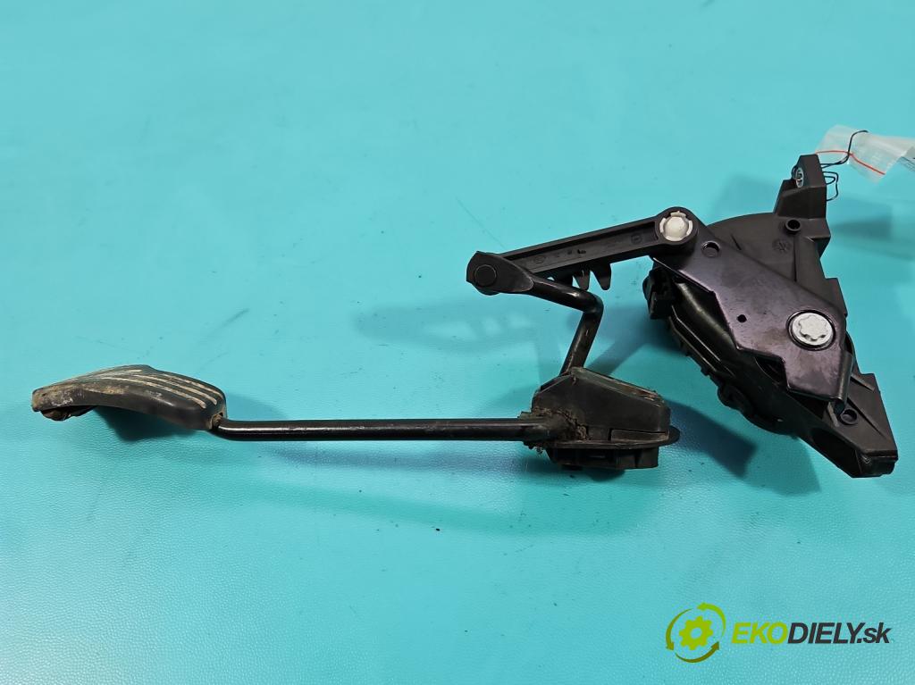 Renault Clio II 1998-2012 1.2 16v 75 HP manual 55 kW 1149 cm3 5- pedal plyn potenciometr: 010946-36