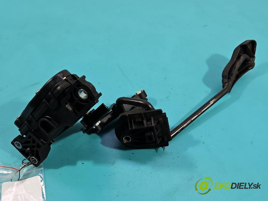 Renault Clio II 1998-2012 1.2 16v 75 HP manual 55 kW 1149 cm3 5- pedal plyn potenciometr: 010946-36