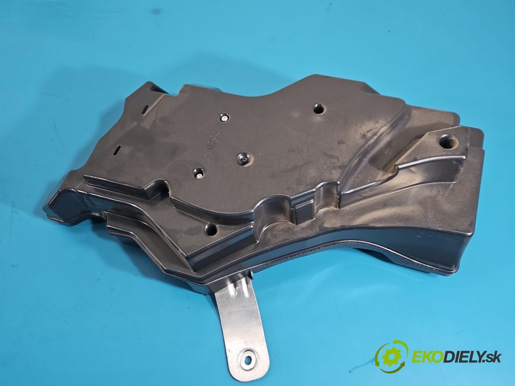 Audi A3 8P 2003-2012 1.9 TDI 105 HP manual 77 kW 1896 cm3 5- reproduktory komplet 8P4035382E