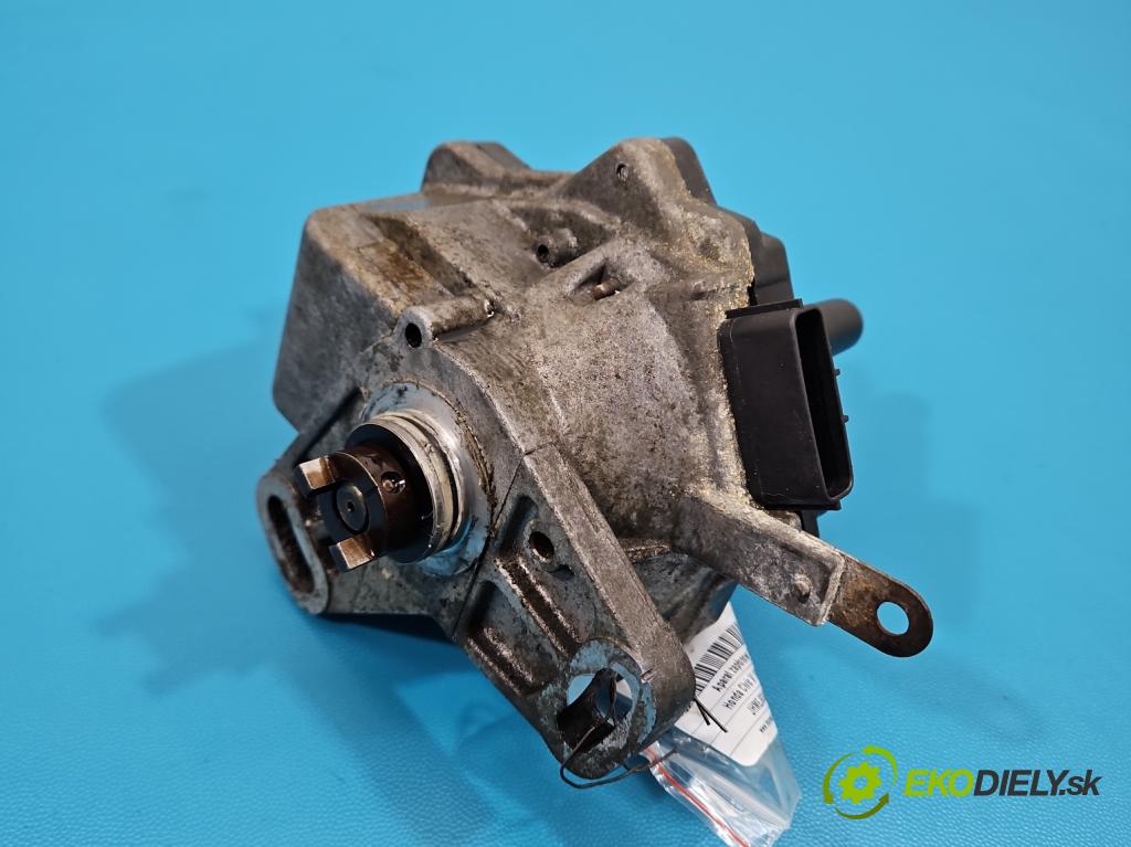 Honda Civic VI 1995-2001 1.4 16V 90 HP manual 66 kW 1396 cm3 3- rozdeľovač D4T94-04 (Rozdeľovač)