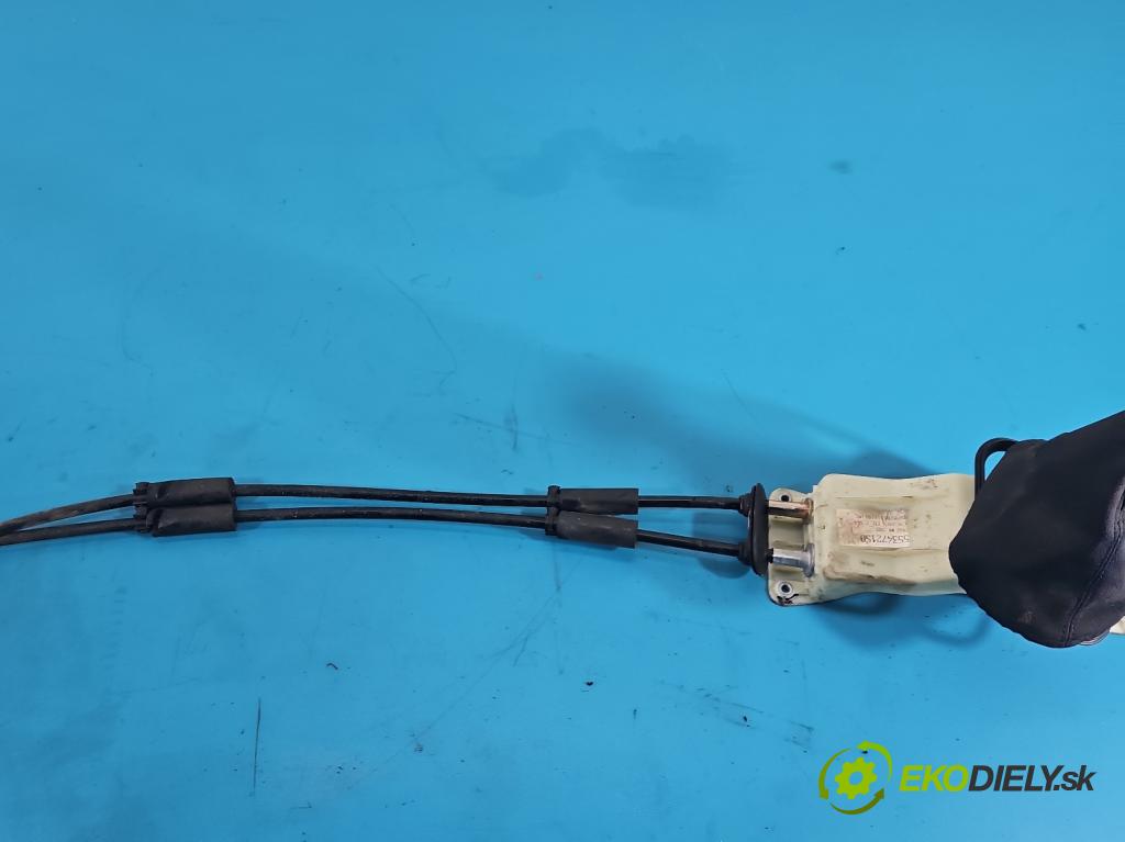 Alfa romeo 156 1.9 jtd 140 HP manual 103 kW 1910 cm3 4- Páka: Změny: stupeň,rýchlosť 553472150 (Rýchlostná páka (kulisa))